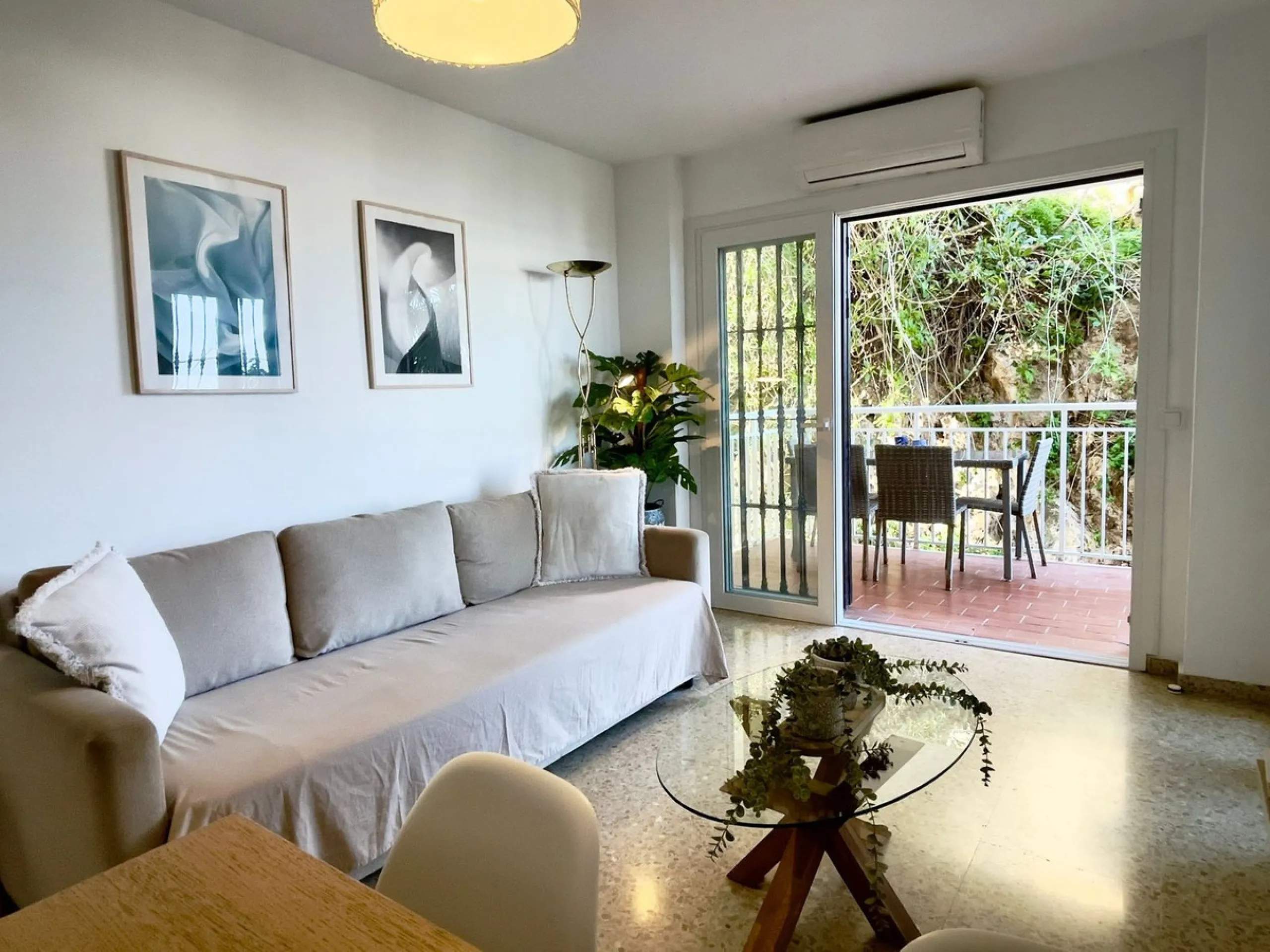 Apartment in El Bajondillo with terrace and sea views – Tourist license