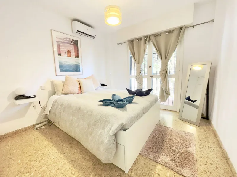 Apartment in El Bajondillo with terrace and sea views – Tourist license