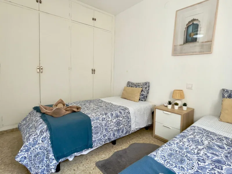Apartment in El Bajondillo with terrace and sea views – Tourist license