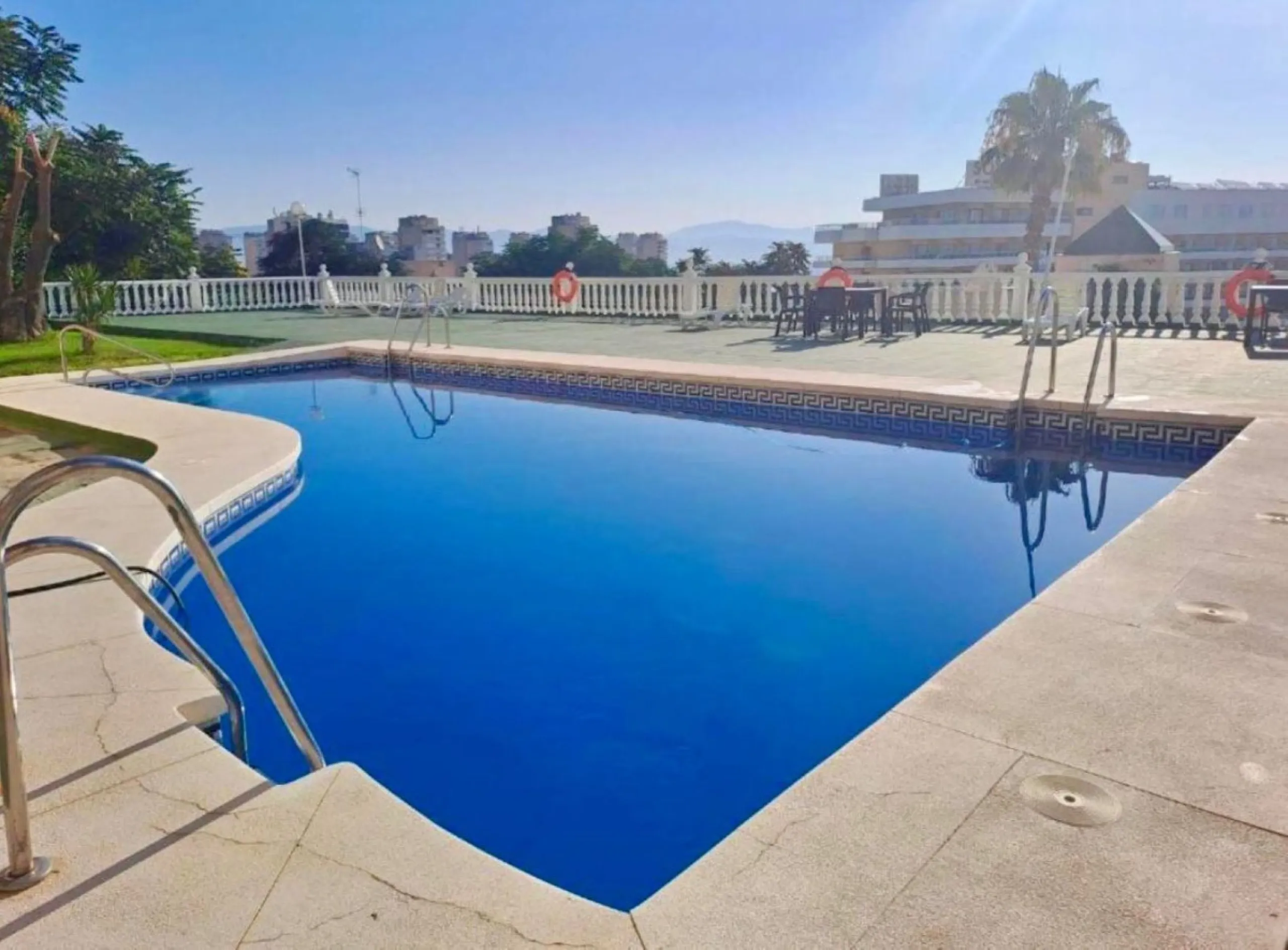 Apartment in El Bajondillo with terrace and sea views – Tourist license