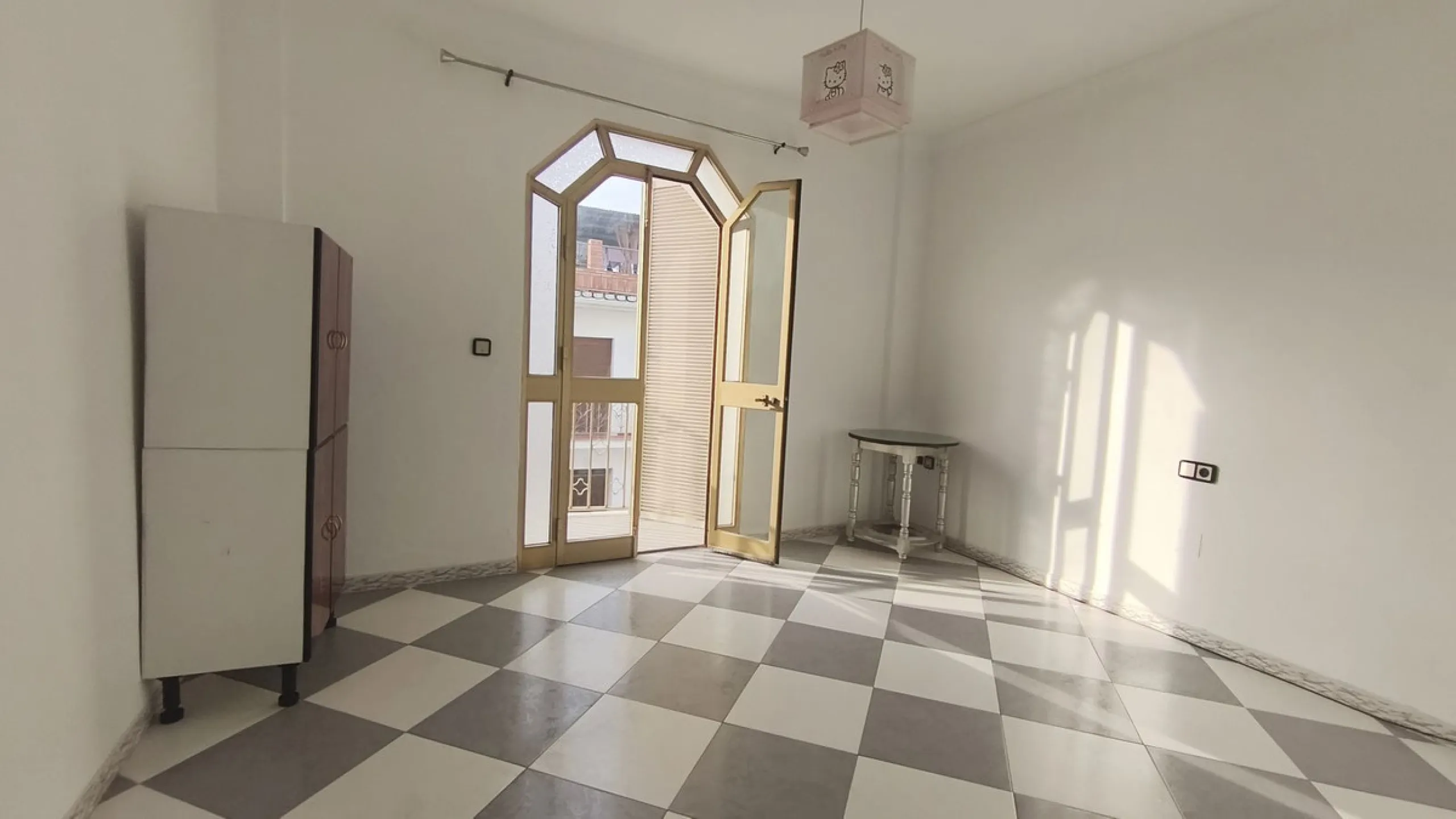 House - Townhouse в продаже в Alhaurín el Grande, Málaga. В доме 4 спален и 2 ванных комнат. Площадь дома 139 м²