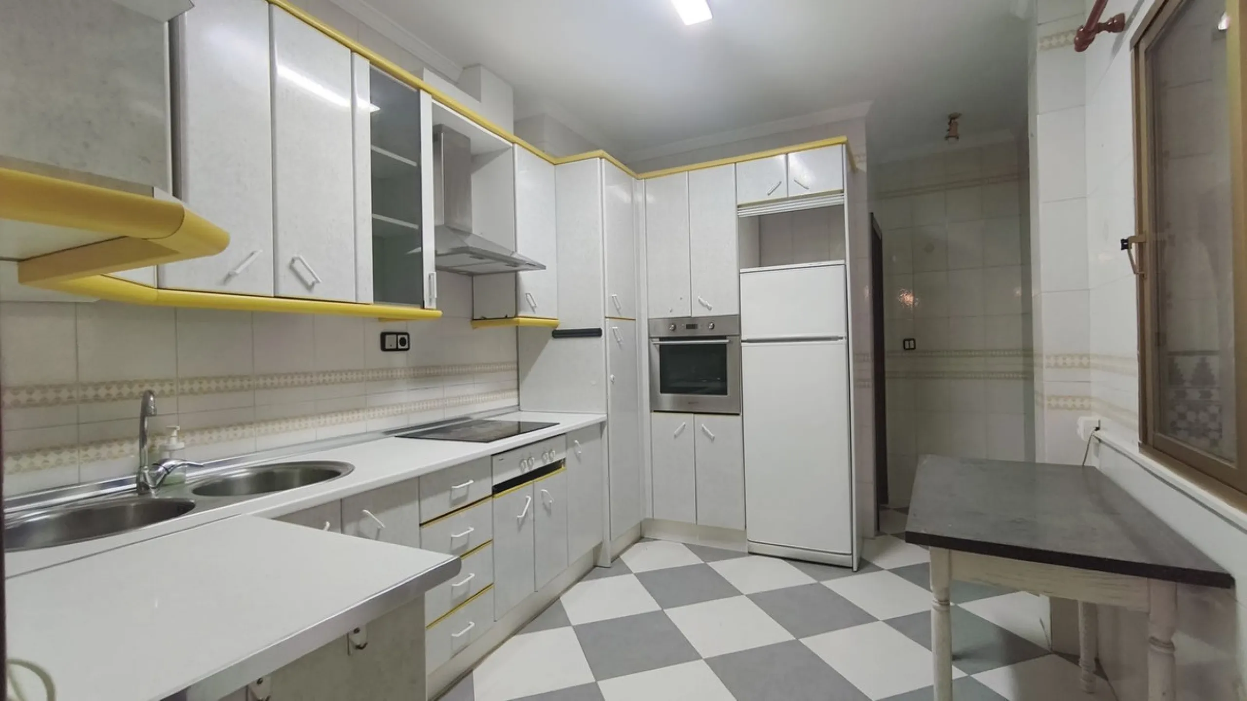 House - Townhouse в продаже в Alhaurín el Grande, Málaga. В доме 4 спален и 2 ванных комнат. Площадь дома 139 м²