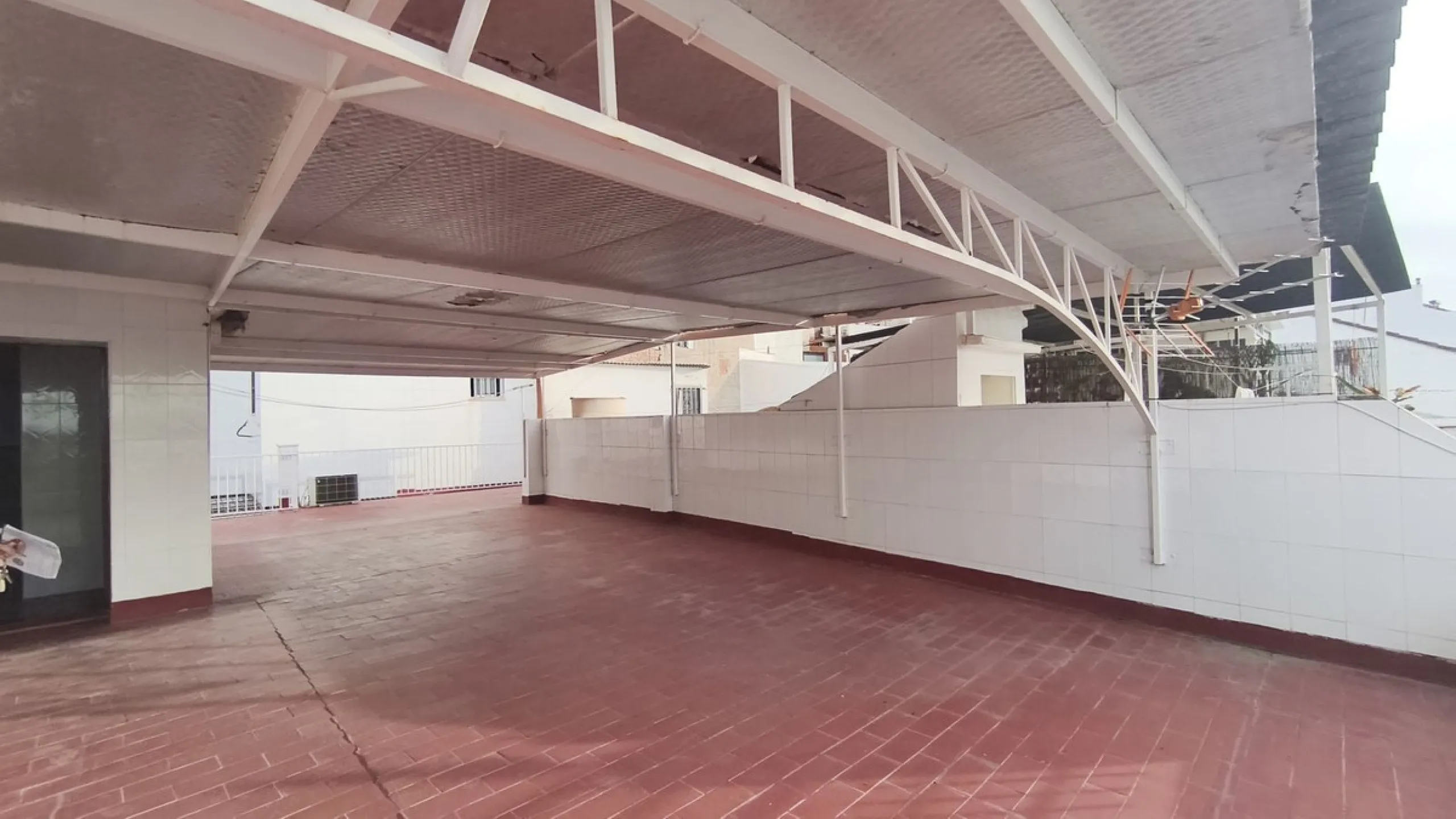 House - Townhouse в продаже в Alhaurín el Grande, Málaga. В доме 4 спален и 2 ванных комнат. Площадь дома 139 м²