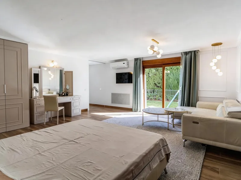 Stunning 5-Bedroom Family Villa for Sale in Atalaya