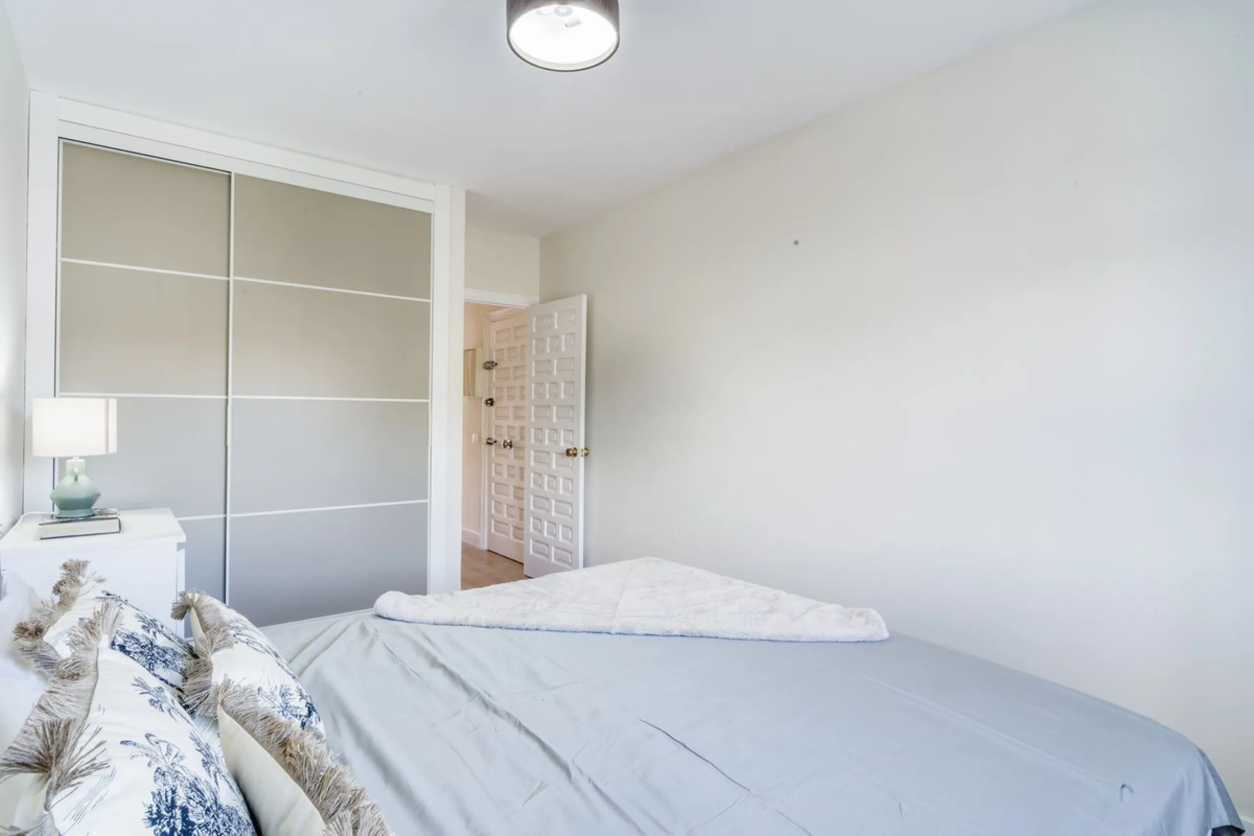 Apartment - Top Floor Apartment в продаже в Mijas, Málaga. В доме 2 спален и 1 ванных комнат. Площадь дома 81 м²