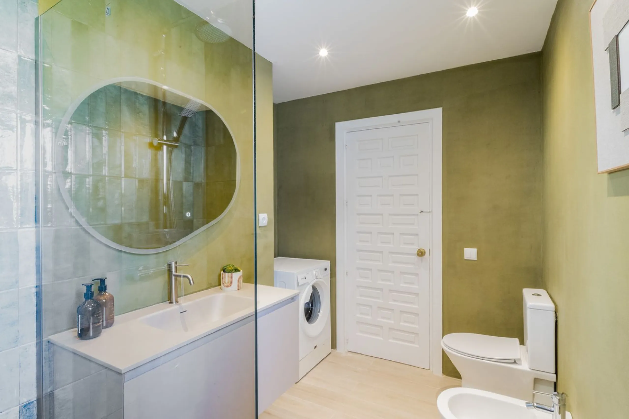 Apartment - Top Floor Apartment в продаже в Mijas, Málaga. В доме 2 спален и 1 ванных комнат. Площадь дома 81 м²