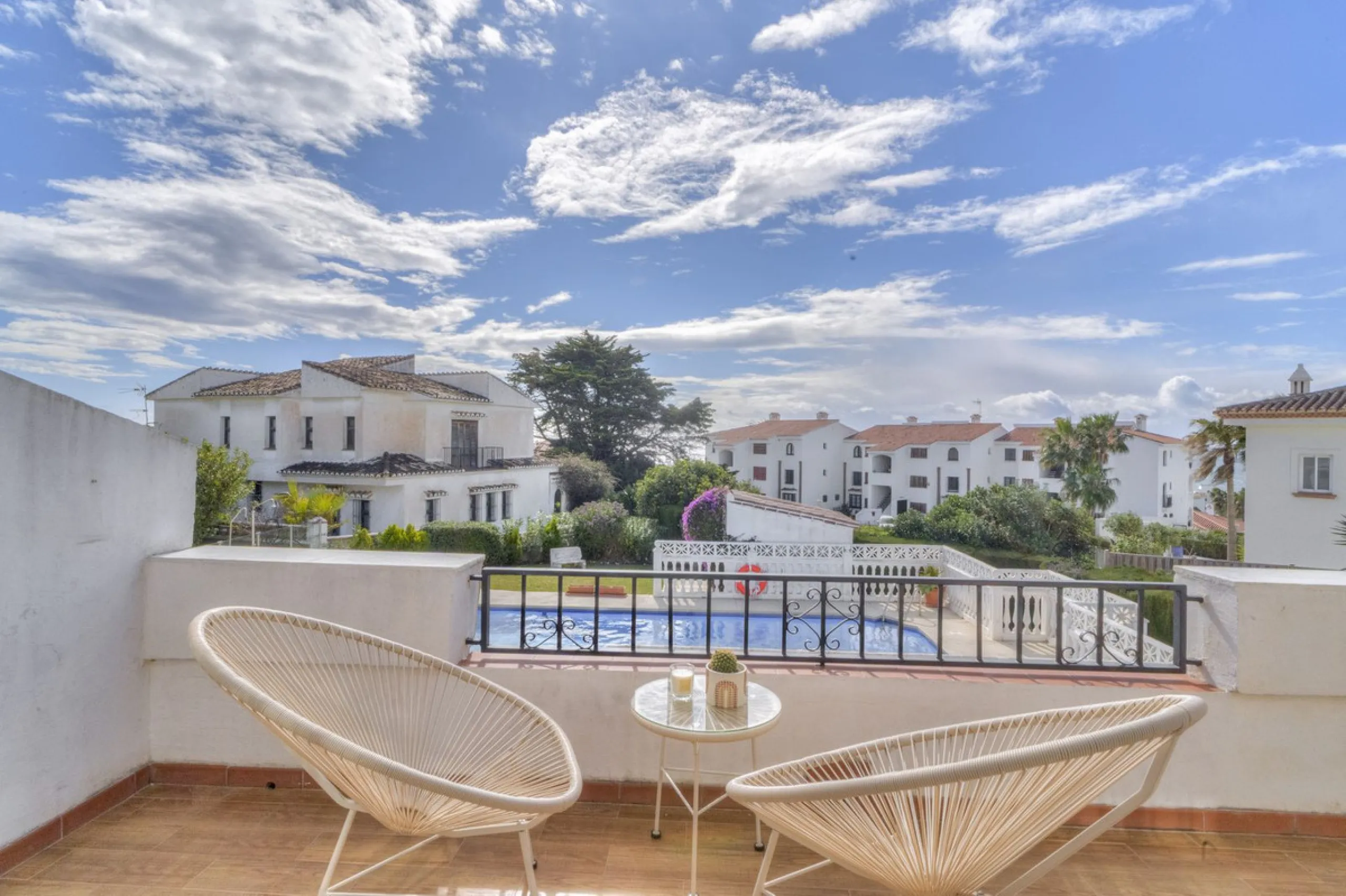Apartment - Top Floor Apartment в продаже в Mijas, Málaga. В доме 2 спален и 1 ванных комнат. Площадь дома 81 м²