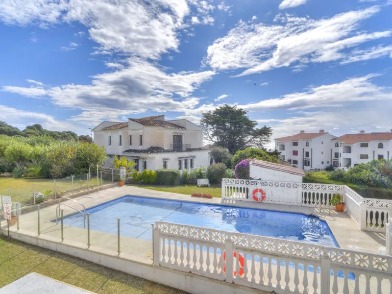 Apartment - Top Floor Apartment в продаже в Mijas, Málaga. В доме 2 спален и 1 ванных комнат. Площадь дома 81 м²