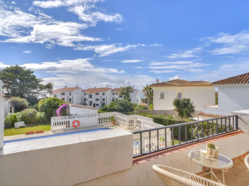 Apartment - Top Floor Apartment в продаже в Mijas, Málaga. В доме 2 спален и 1 ванных комнат. Площадь дома 81 м²