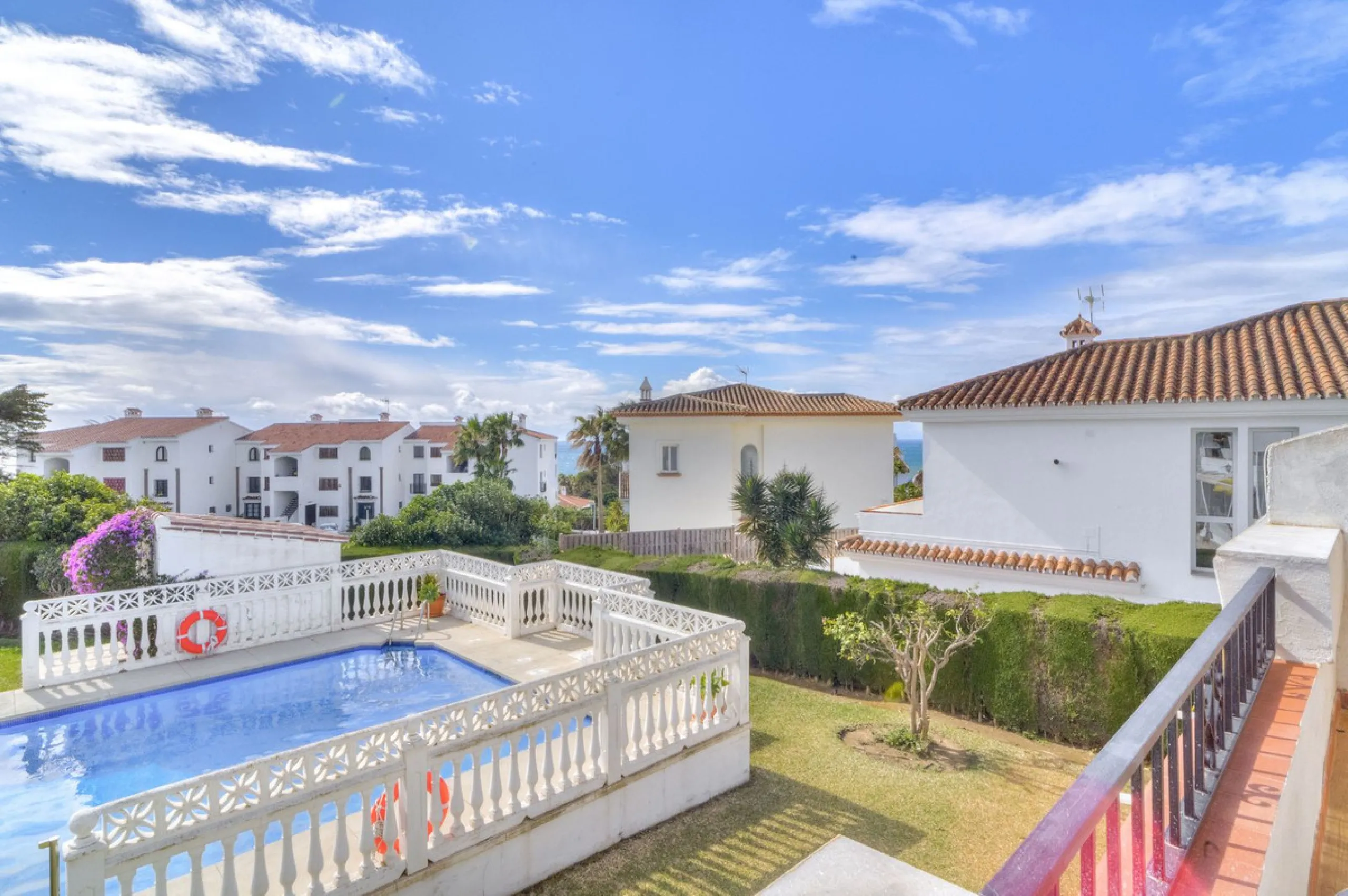 Apartment - Top Floor Apartment в продаже в Mijas, Málaga. В доме 2 спален и 1 ванных комнат. Площадь дома 81 м²