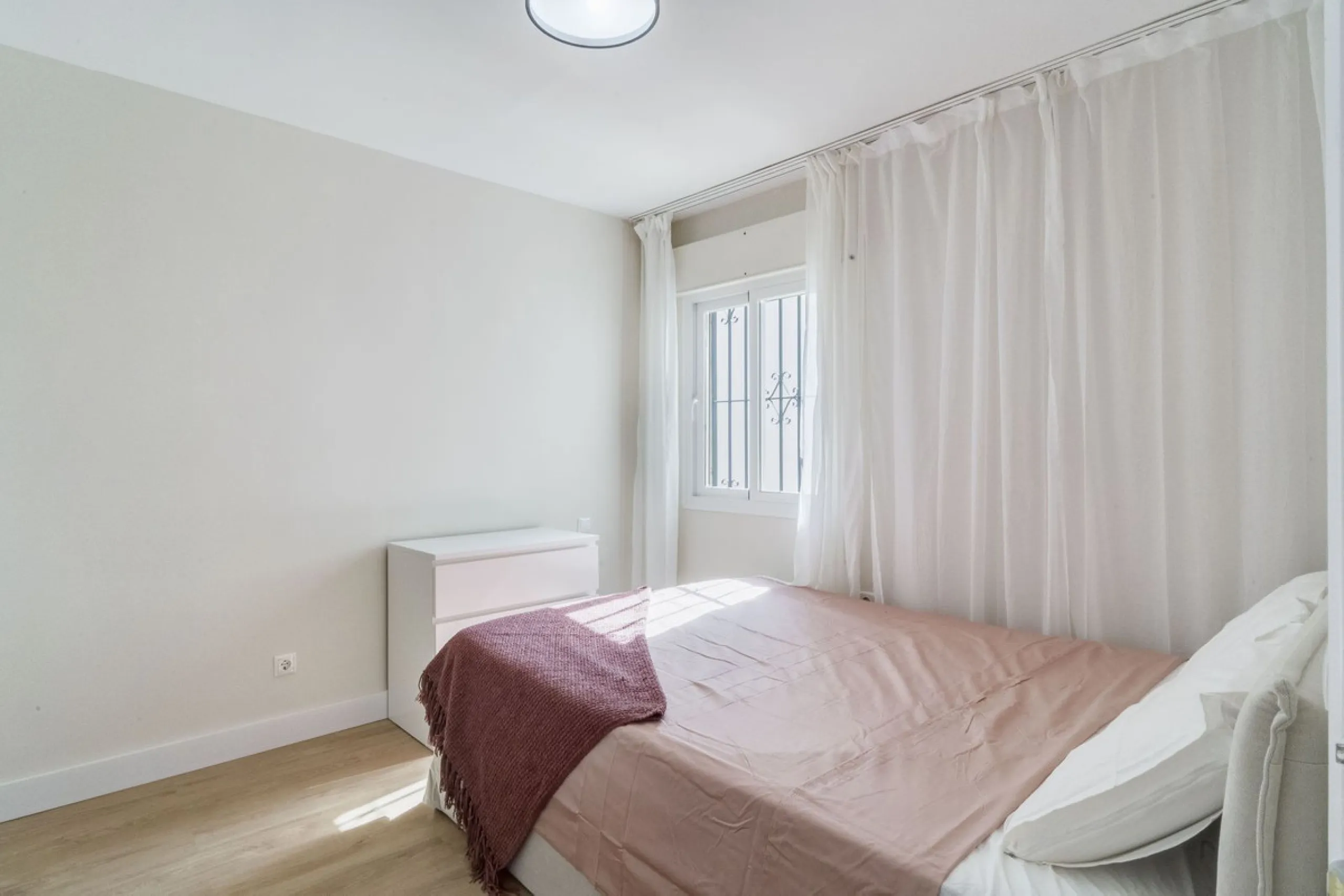 Apartment - Top Floor Apartment в продаже в Mijas, Málaga. В доме 2 спален и 1 ванных комнат. Площадь дома 81 м²