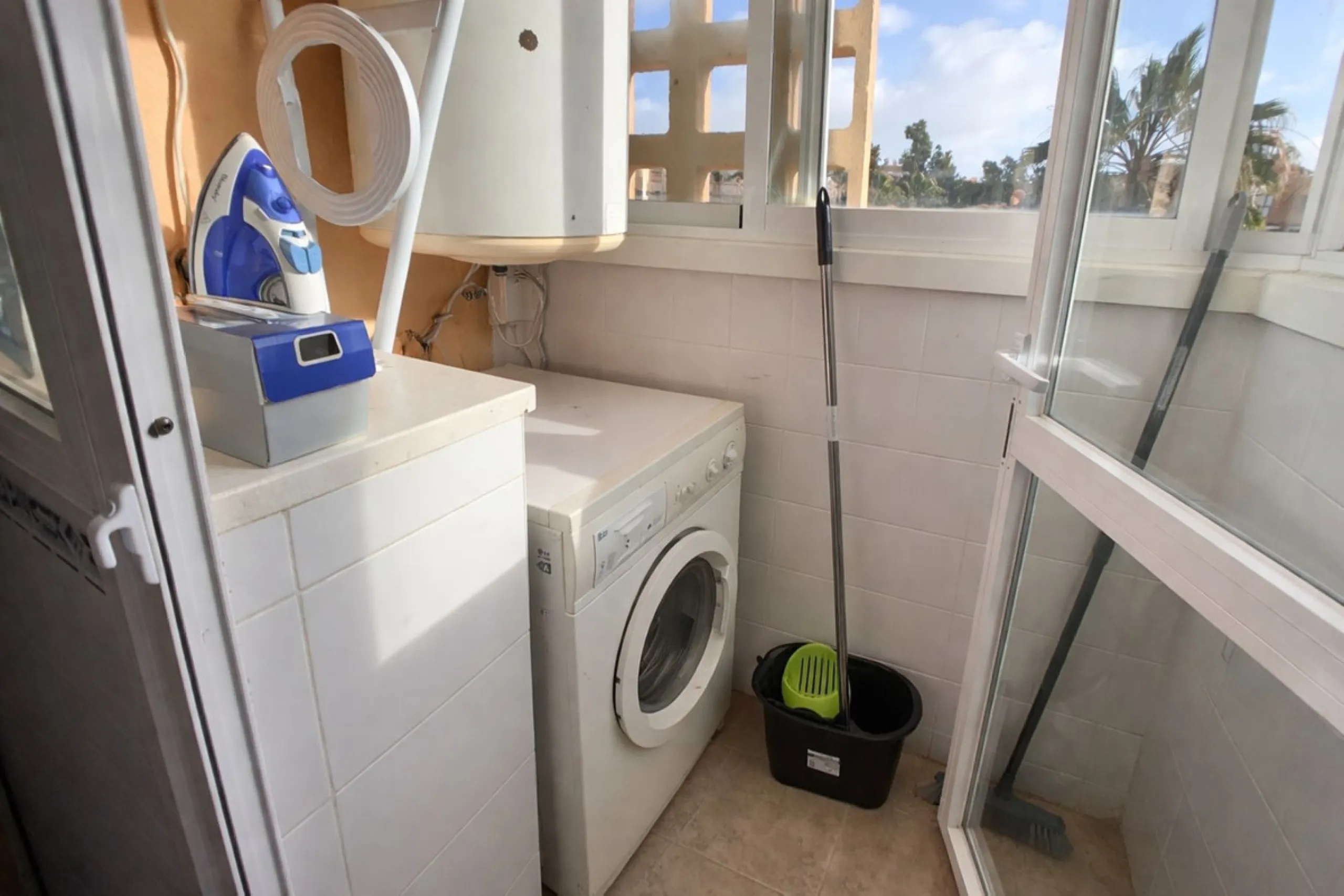 Apartment - Penthouse в продаже в Casares, Málaga. В доме 2 спален и 2 ванных комнат. Площадь дома 85 м²