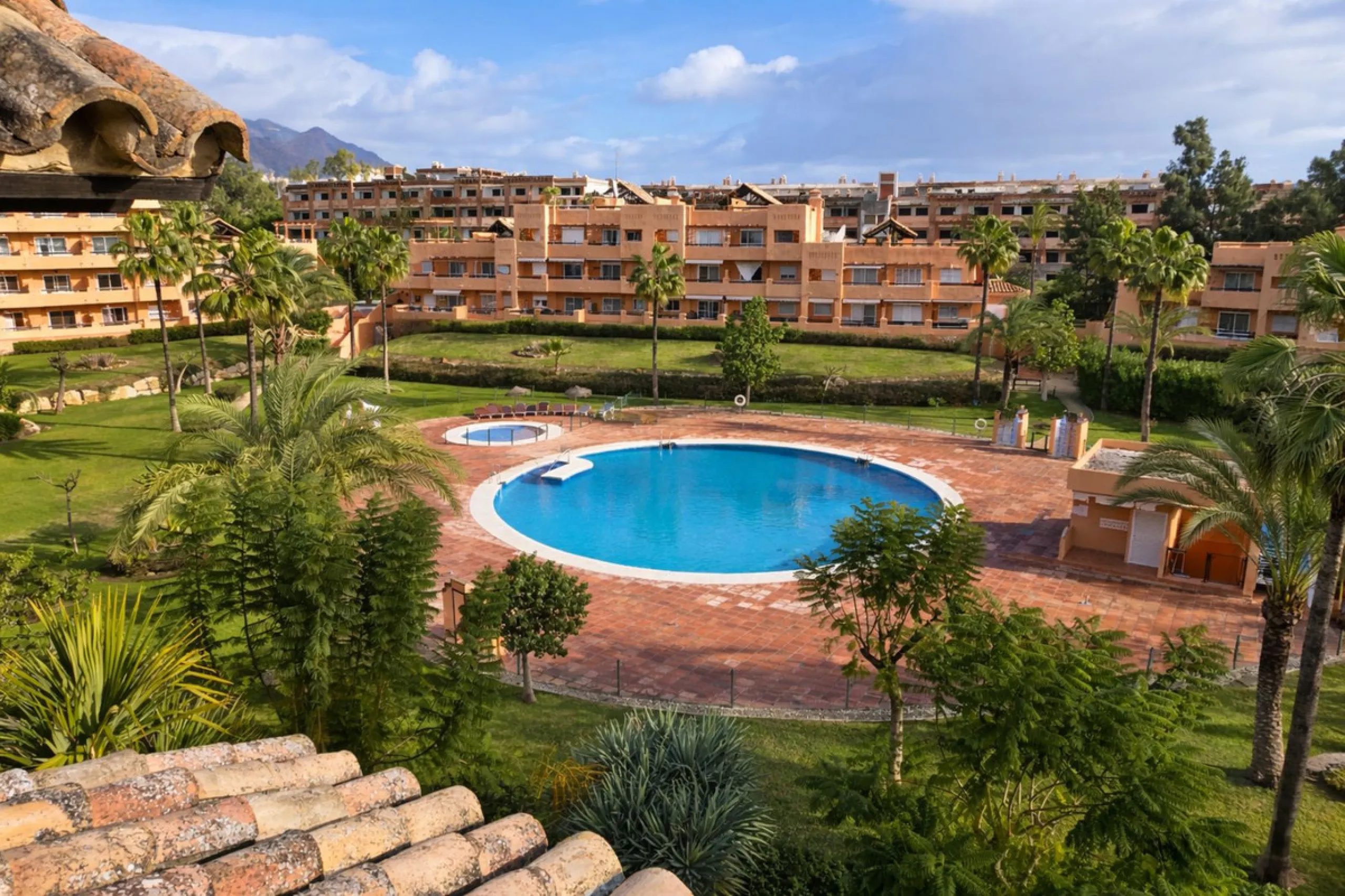 Apartment - Penthouse в продаже в Casares, Málaga. В доме 2 спален и 2 ванных комнат. Площадь дома 85 м²