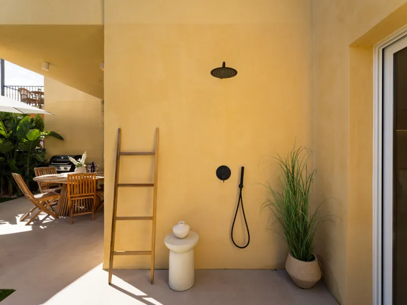 House - Townhouse в продаже в Marbella, Málaga. В доме 4 спален и 3 ванных комнат. Площадь дома 160 м²