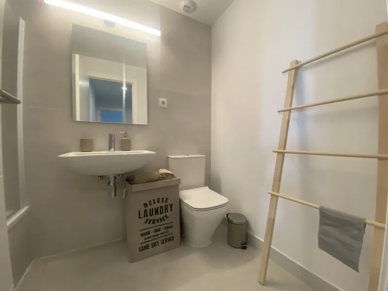 Middle Floor Apartment, Estepona, Costa del Sol.
