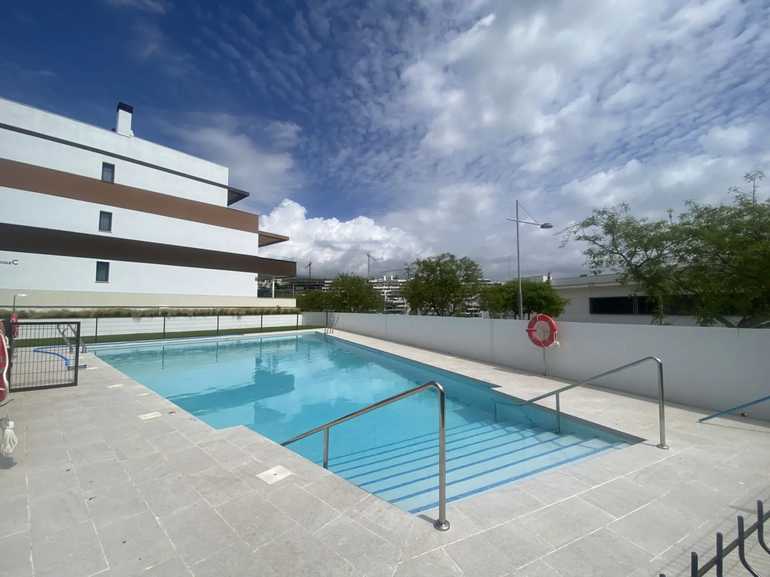 Middle Floor Apartment, Estepona, Costa del Sol.