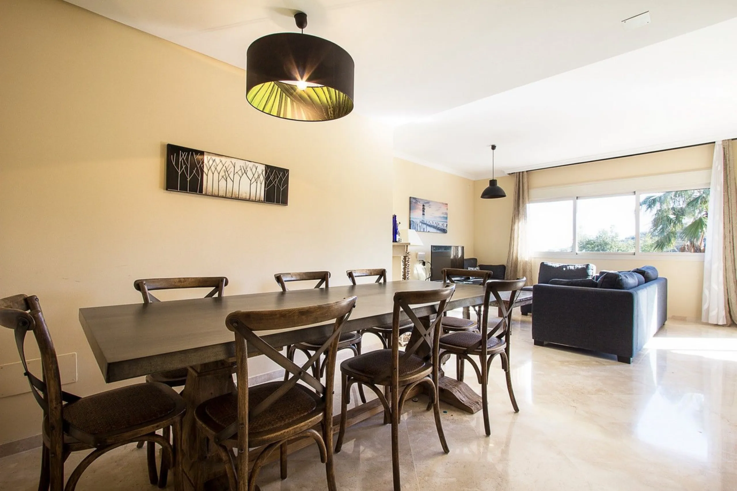 Apartment - Ground Floor Apartment в продаже в Marbella, Málaga. В доме 2 спален и 2 ванных комнат. Площадь дома 100 м²