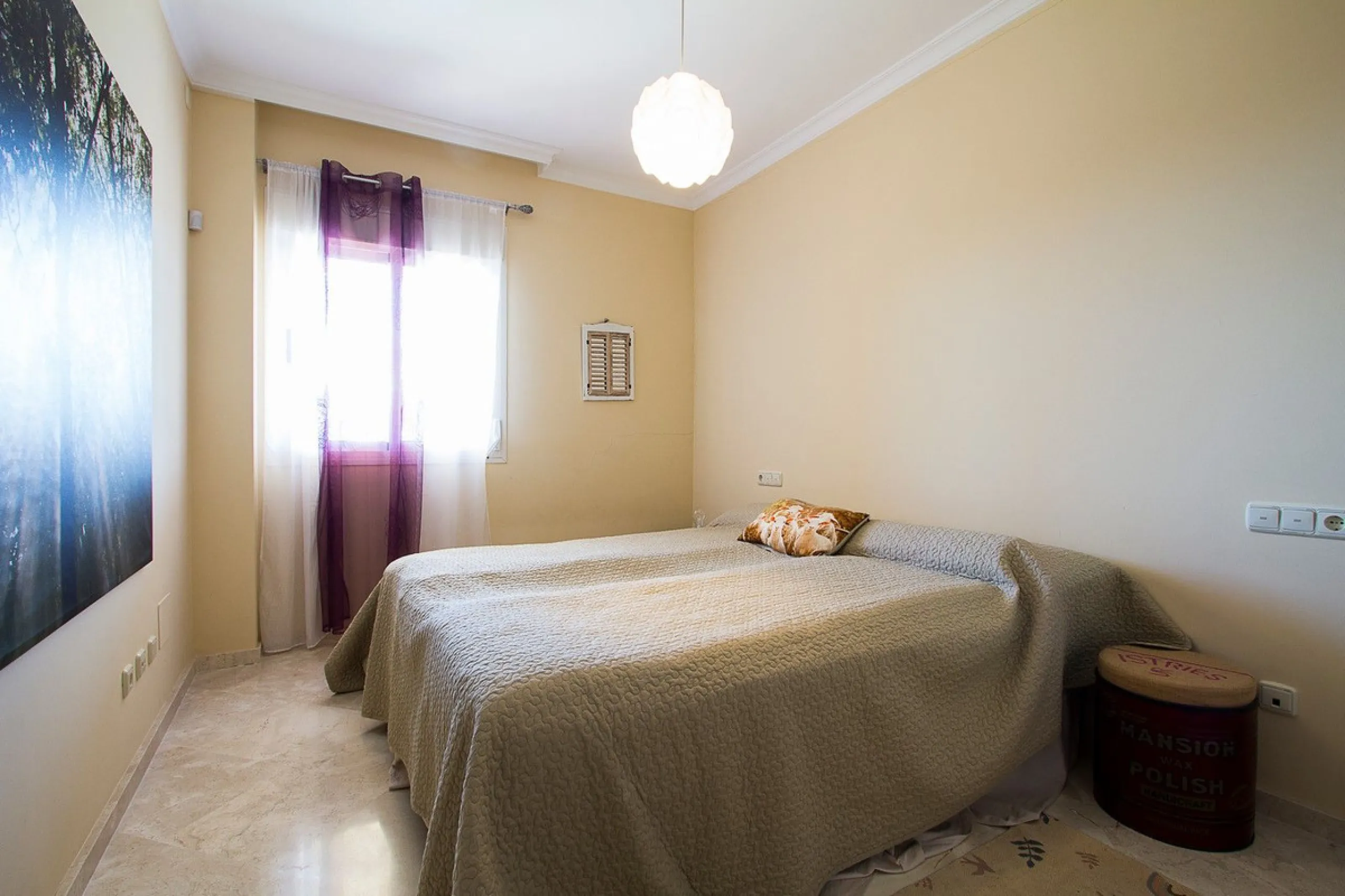 Apartment - Ground Floor Apartment в продаже в Marbella, Málaga. В доме 2 спален и 2 ванных комнат. Площадь дома 100 м²