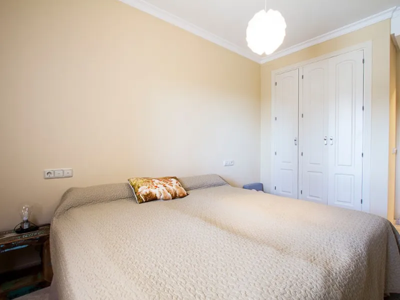Apartment - Ground Floor Apartment в продаже в Marbella, Málaga. В доме 2 спален и 2 ванных комнат. Площадь дома 100 м²