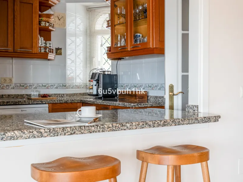 House - Townhouse в продаже в Benalmadena, Málaga. В доме 5 спален и 4 ванных комнат. Площадь дома 258 м². Площадь участка 258 м²