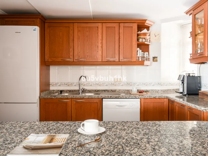 House - Townhouse в продаже в Benalmadena, Málaga. В доме 5 спален и 4 ванных комнат. Площадь дома 258 м². Площадь участка 258 м²