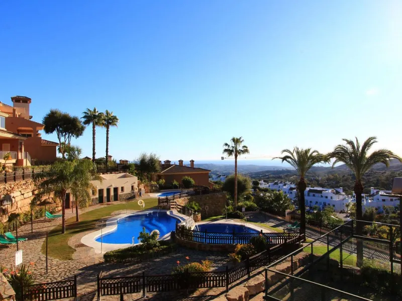Apartment - Ground Floor Apartment в продаже в Marbella, Málaga. В доме 2 спален и 2 ванных комнат. Площадь дома 100 м²