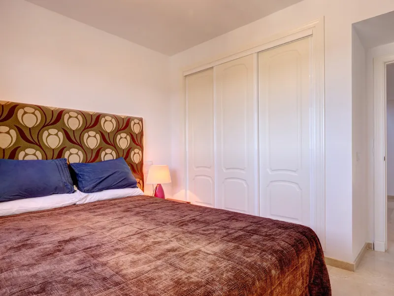 House - Townhouse в продаже в Manilva, Málaga. В доме 4 спален и 3 ванных комнат. Площадь дома 262 м². Площадь участка 92 м²