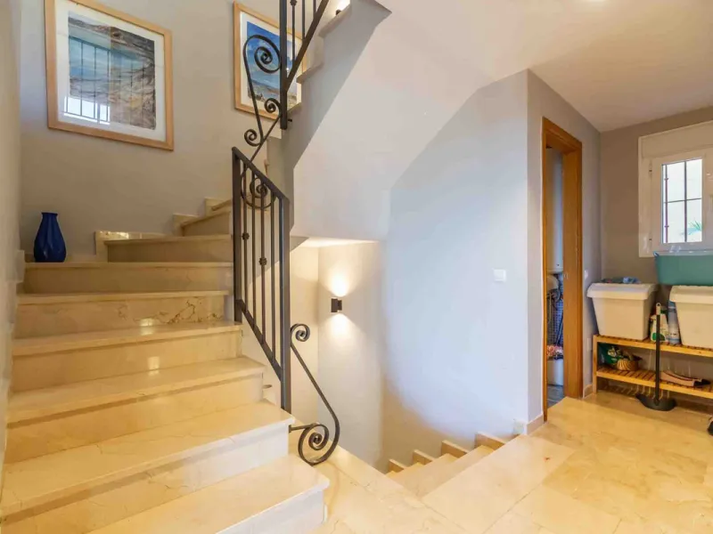 Townhouse with postcard views in Buena Vista, Mijas (142 m² | South-facing | 3 beds)
