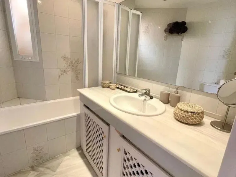 Apartment - Ground Floor Apartment в продаже в Mijas, Málaga. В доме 2 спален и 2 ванных комнат. Площадь дома 85 м²