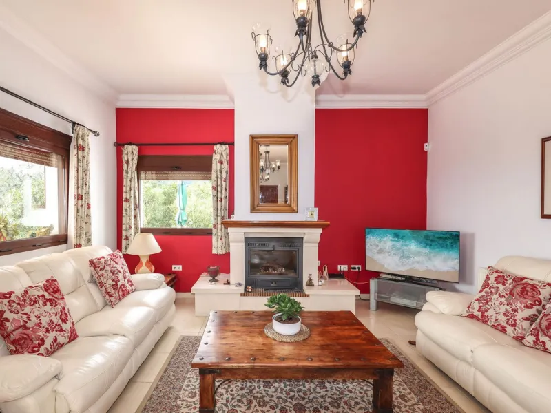Immaculate Villa in Casarabonela