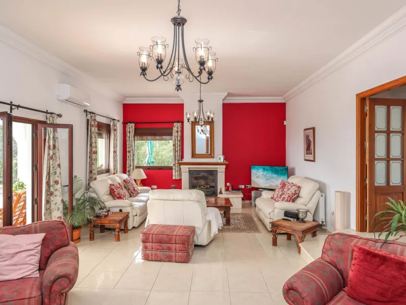 Immaculate Villa in Casarabonela