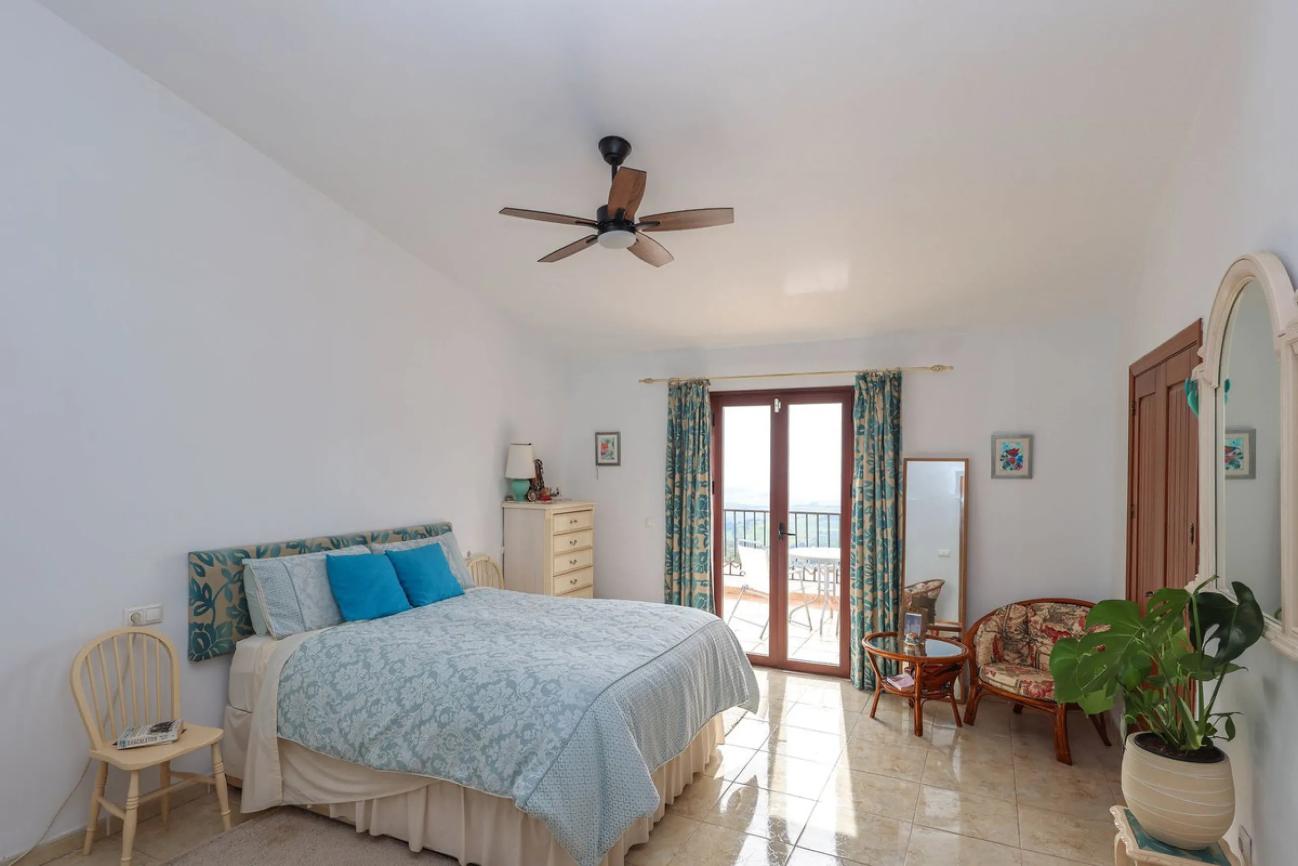 Immaculate Villa in Casarabonela