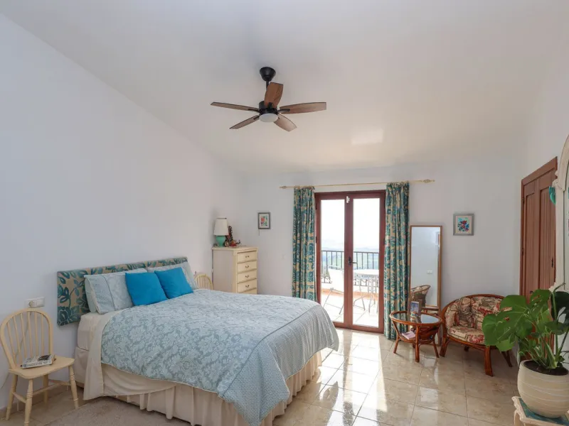 Immaculate Villa in Casarabonela