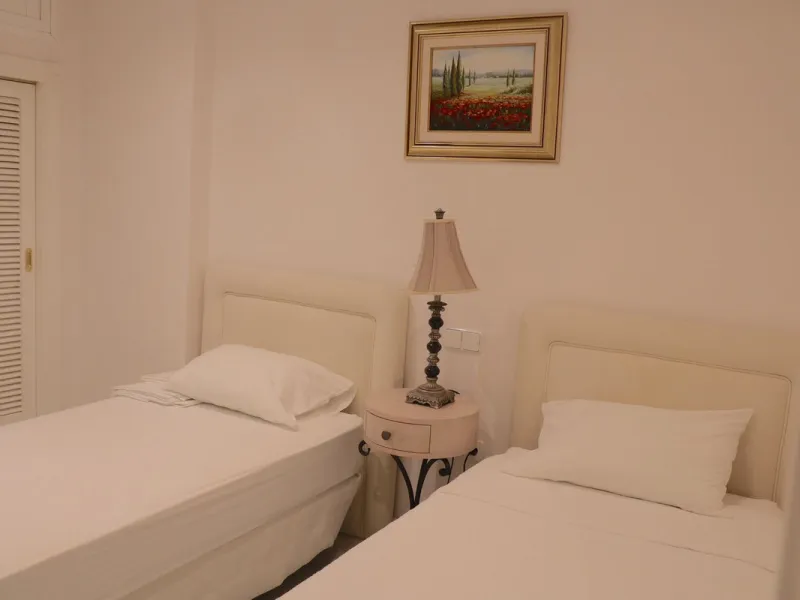 A unique opportunity to acquire a luxurious apartment in the coveted frontline beach of Marbella! This exclusive second-floor apartment in the Marina Mariola Building offers a stunning frontal view of the Mediterranean Sea. It comprises 2 spacious bedroom