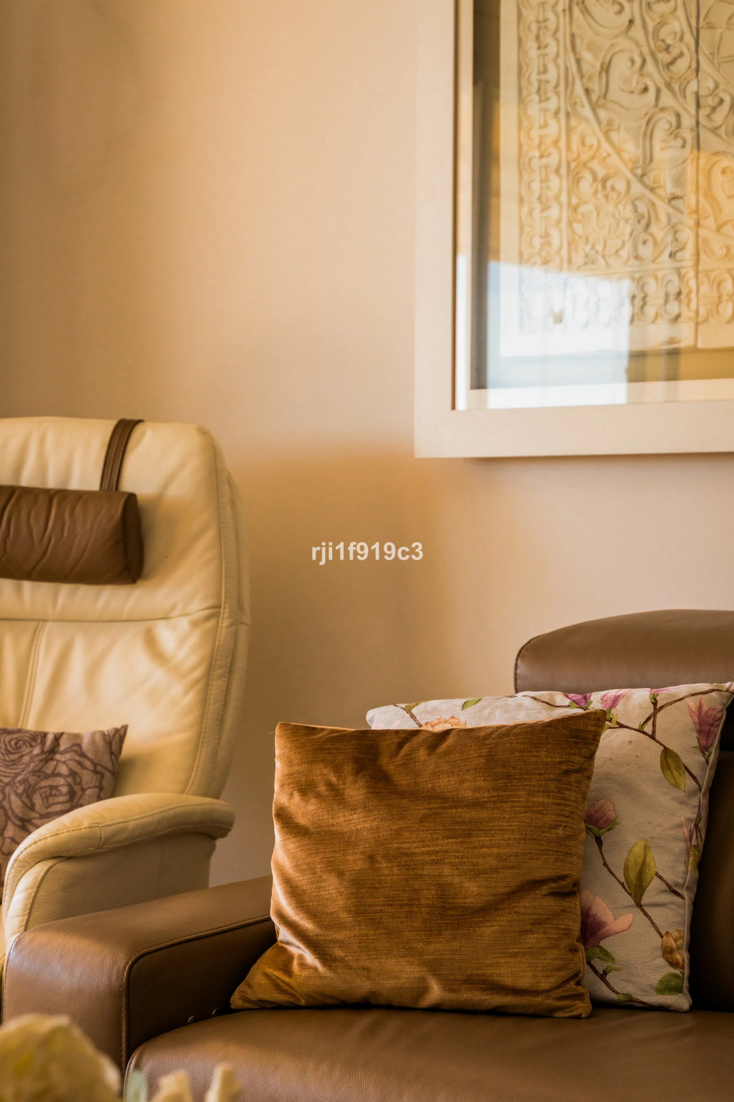 Apartment - Middle Floor Apartment в продаже в Marbella, Málaga. В доме 3 спален и 4 ванных комнат. Площадь дома 151 м²