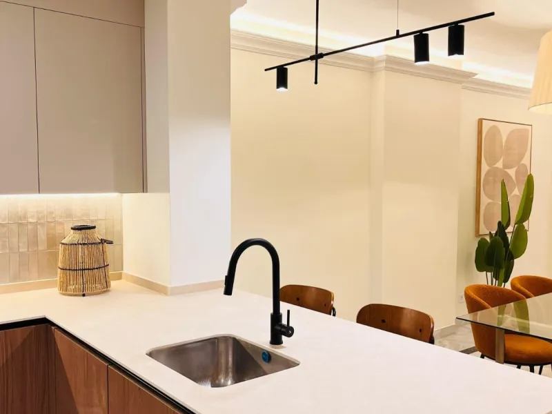 Apartment - Duplex в продаже в Marbella, Málaga. В доме 2 спален и 3 ванных комнат. Площадь дома 163 м²