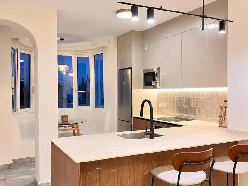 Apartment - Duplex в продаже в Marbella, Málaga. В доме 2 спален и 3 ванных комнат. Площадь дома 163 м²