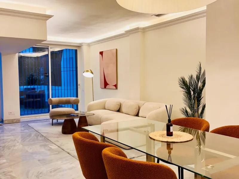 Apartment - Duplex в продаже в Marbella, Málaga. В доме 2 спален и 3 ванных комнат. Площадь дома 163 м²