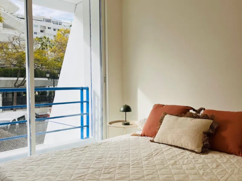 Apartment - Duplex в продаже в Marbella, Málaga. В доме 2 спален и 3 ванных комнат. Площадь дома 163 м²