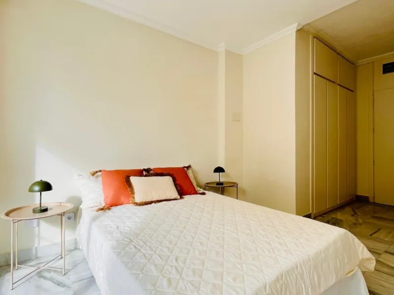 Apartment - Duplex в продаже в Marbella, Málaga. В доме 2 спален и 3 ванных комнат. Площадь дома 163 м²