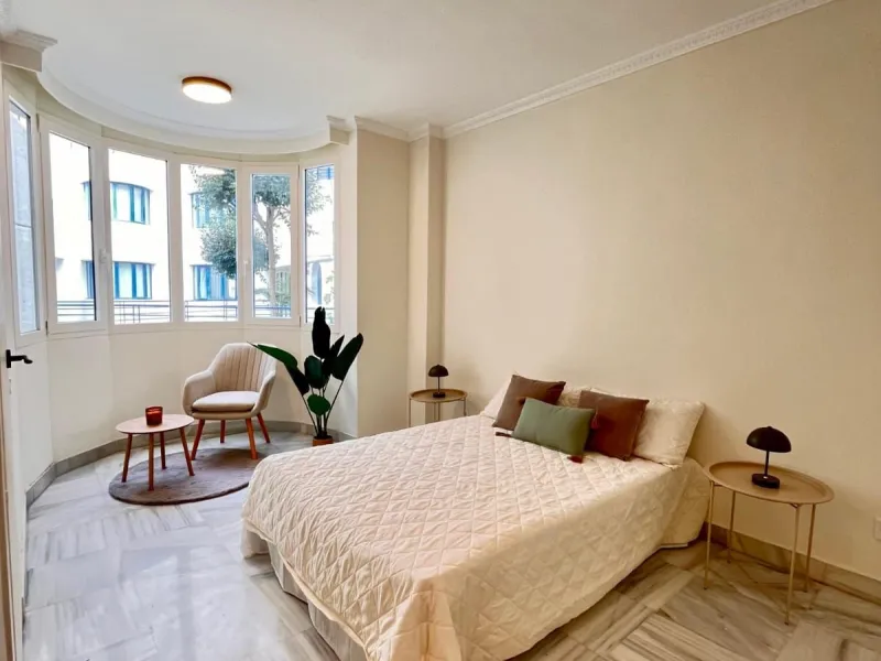 Apartment - Duplex в продаже в Marbella, Málaga. В доме 2 спален и 3 ванных комнат. Площадь дома 163 м²