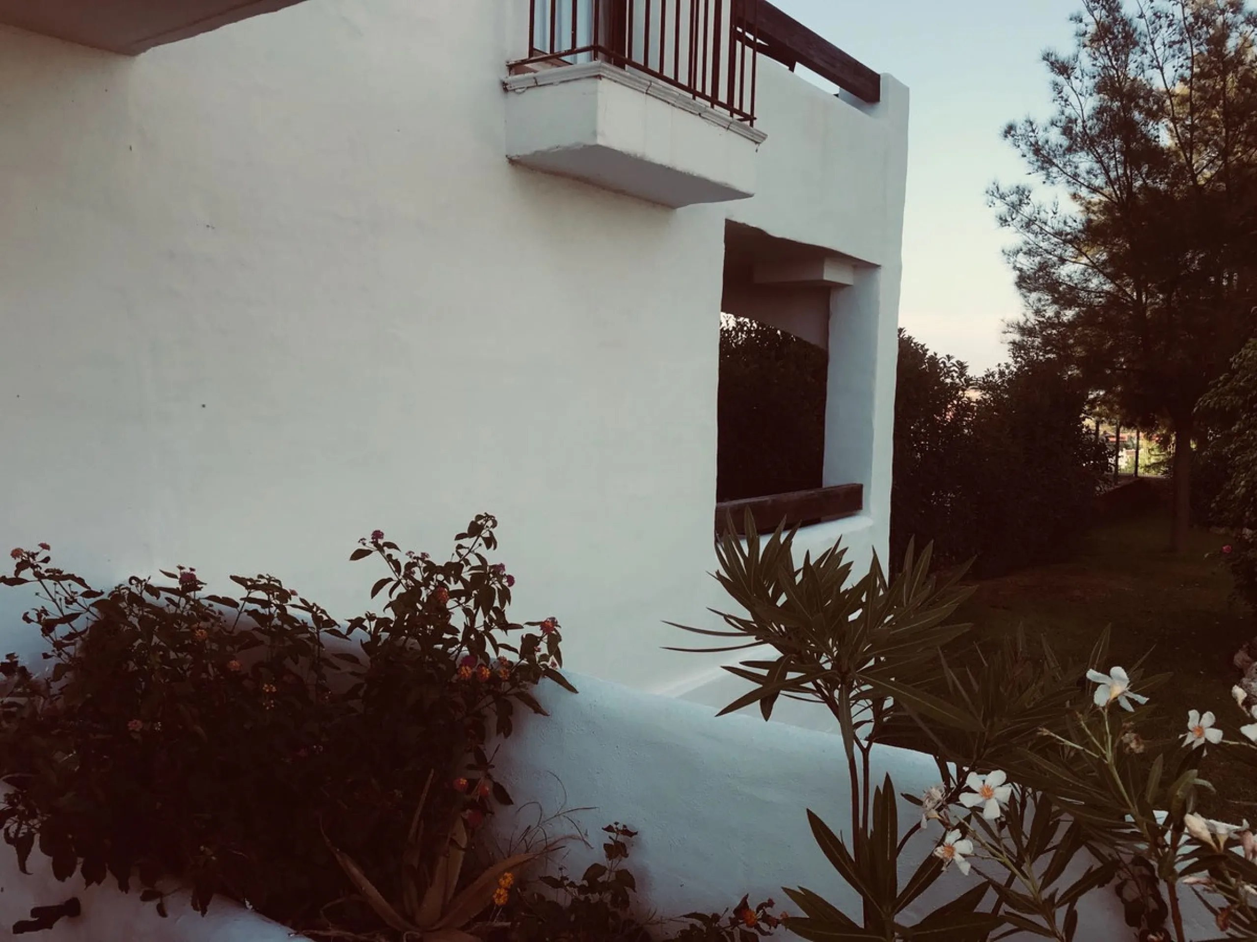 Apartment - Ground Floor, Casares, Costa del Sol.
