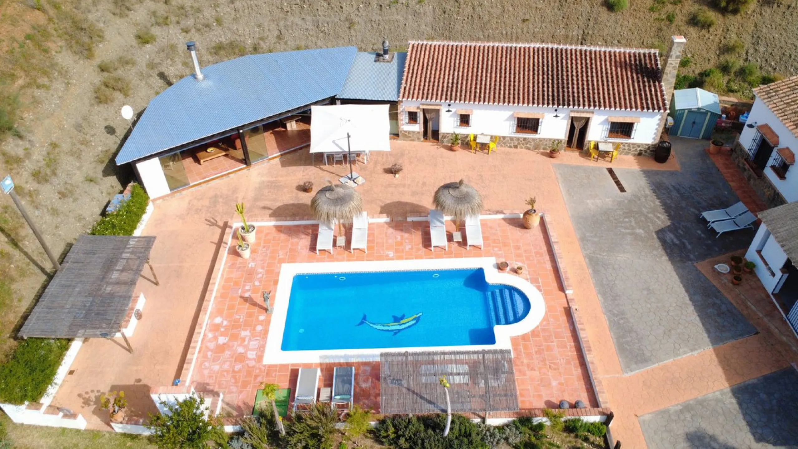 House - Detached Villa в продаже в Alora, Málaga. В доме 6 спален и 5 ванных комнат. Площадь дома 226 м²