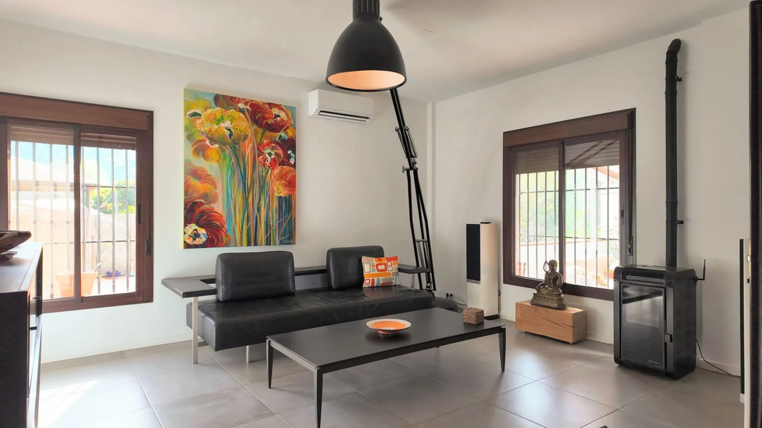 House - Detached Villa в продаже в Alora, Málaga. В доме 6 спален и 5 ванных комнат. Площадь дома 226 м²