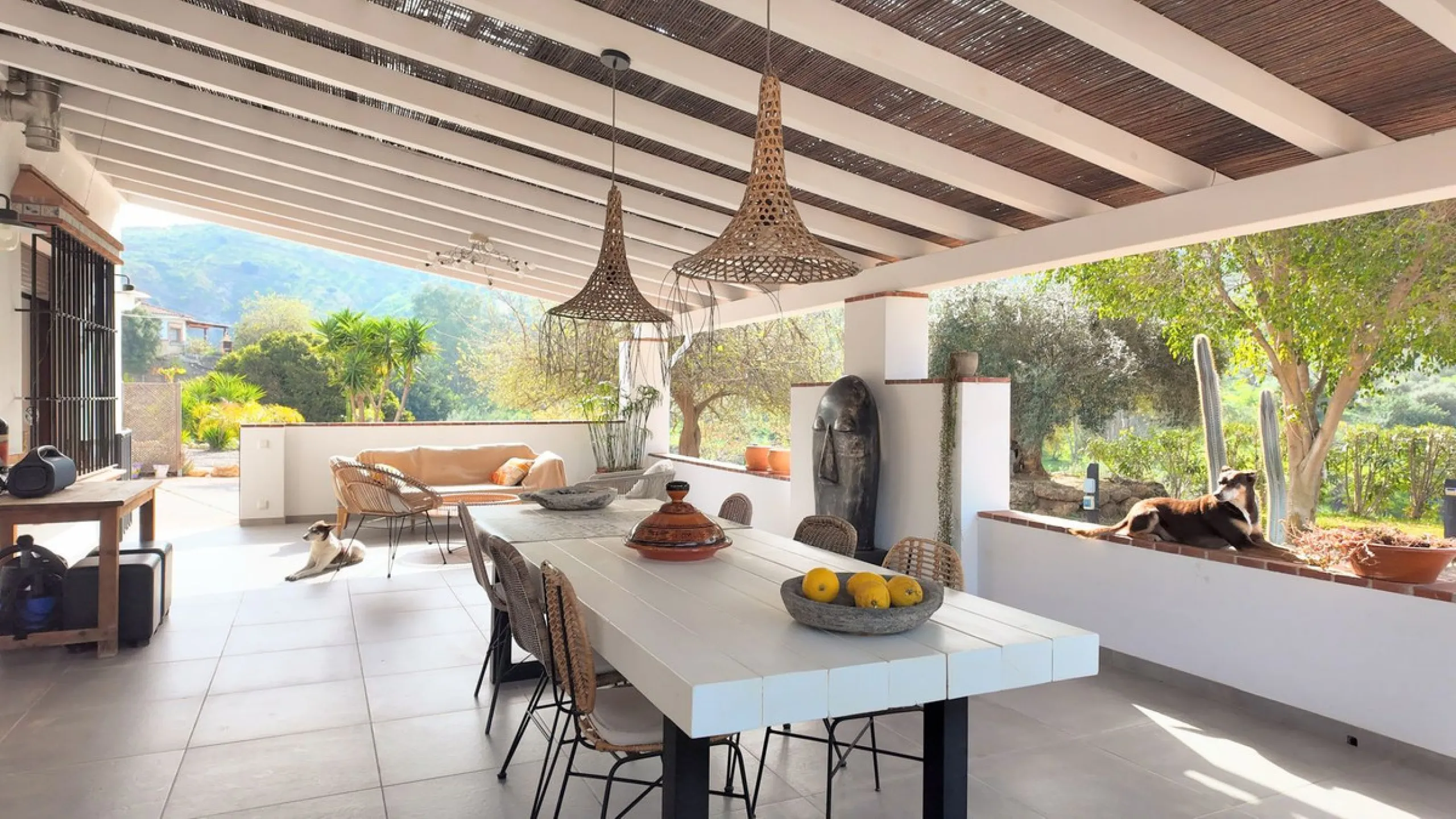 House - Detached Villa в продаже в Alora, Málaga. В доме 6 спален и 5 ванных комнат. Площадь дома 226 м²