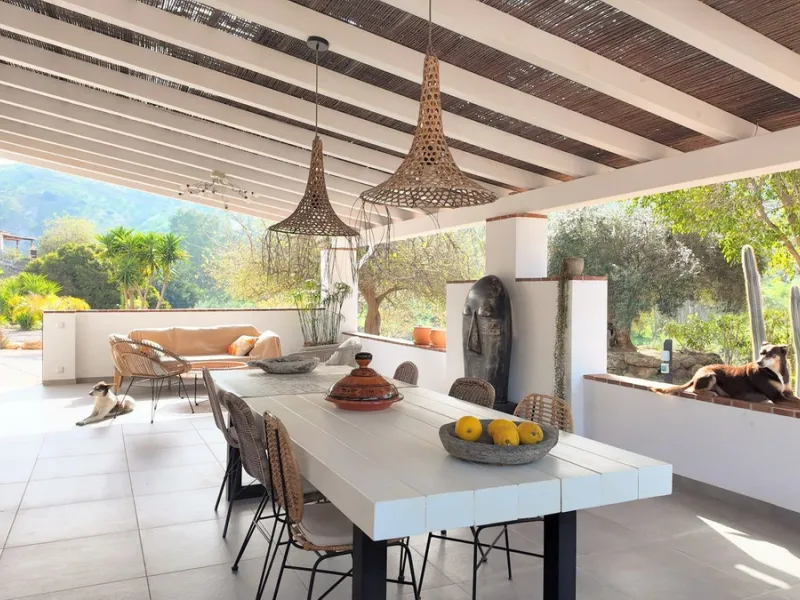 House - Detached Villa в продаже в Alora, Málaga. В доме 6 спален и 5 ванных комнат. Площадь дома 226 м²