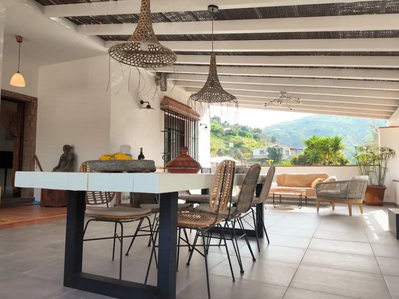 House - Detached Villa в продаже в Alora, Málaga. В доме 6 спален и 5 ванных комнат. Площадь дома 226 м²