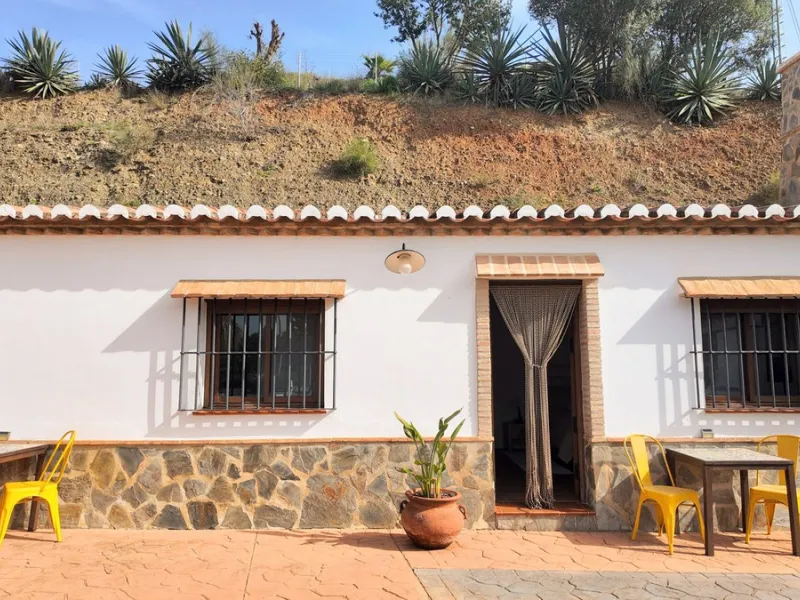 House - Detached Villa в продаже в Alora, Málaga. В доме 6 спален и 5 ванных комнат. Площадь дома 226 м²