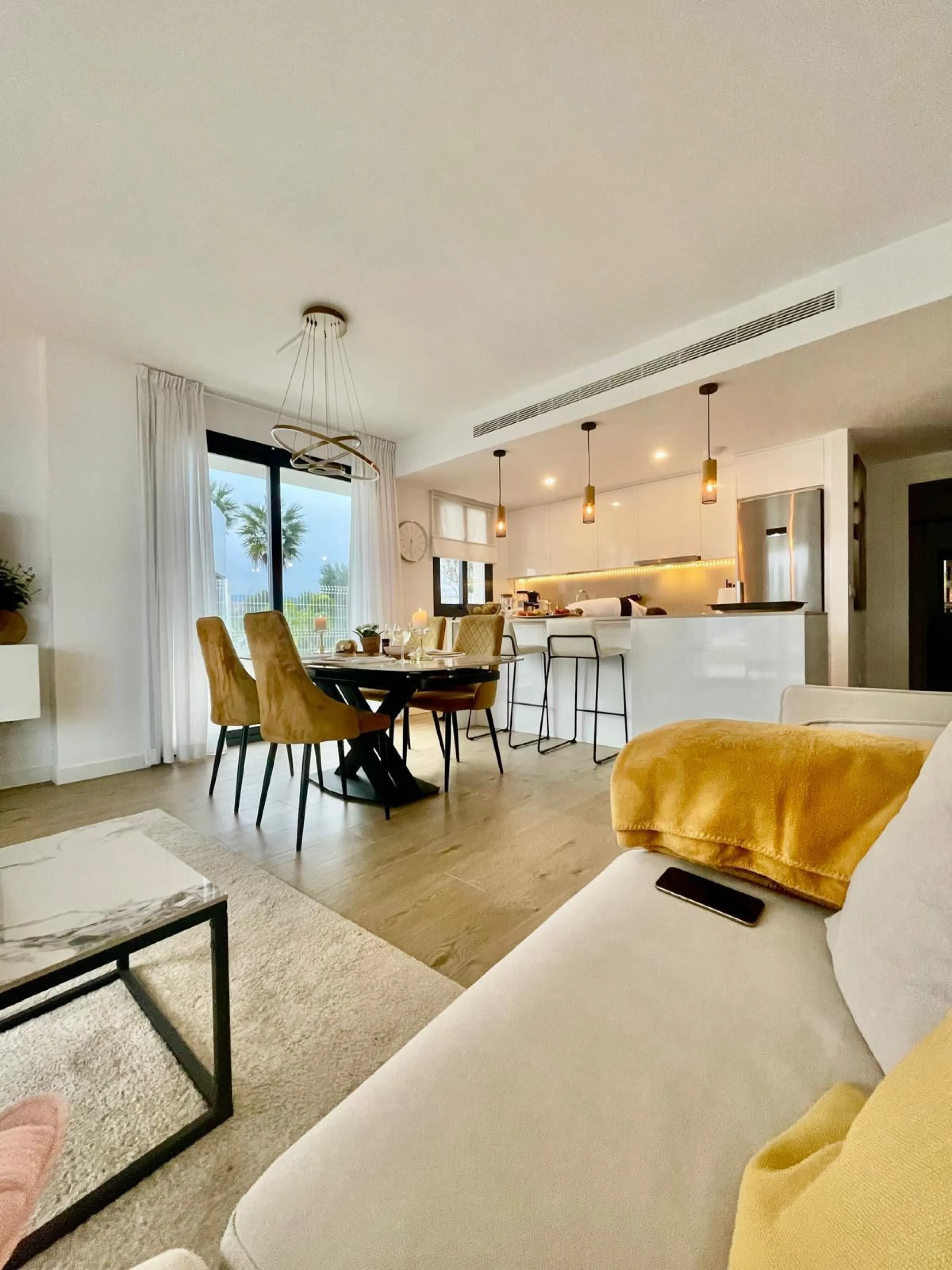 Excellent ground floor corner apartment with a good layout in a recently built complex.