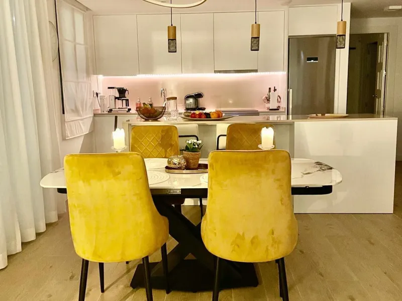Excellent ground floor corner apartment with a good layout in a recently built complex.